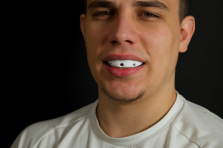 Капа для бокса и ММА